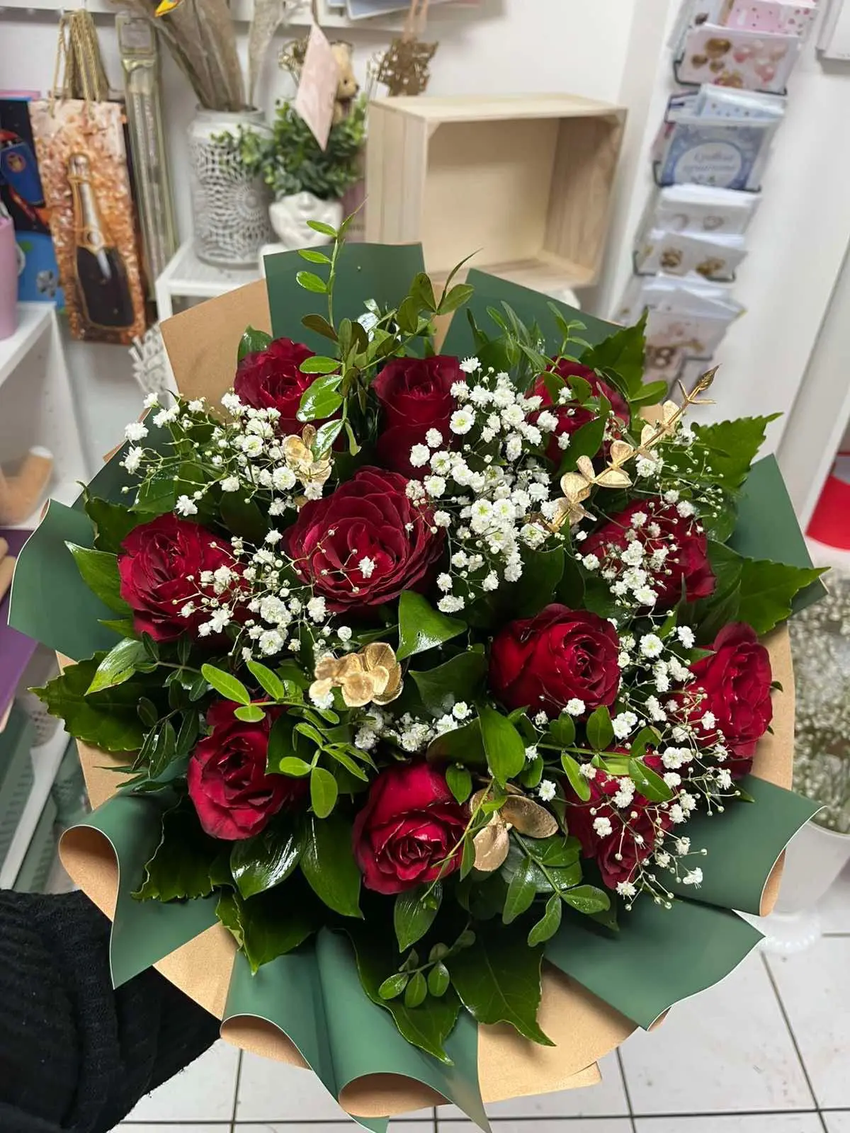 Romantičan cvetni aranžman